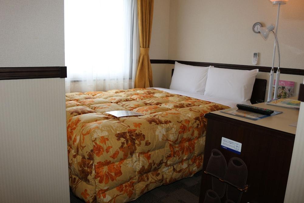 Toyoko Inn Jr Kobe Eki Kita Guchi Exterior foto