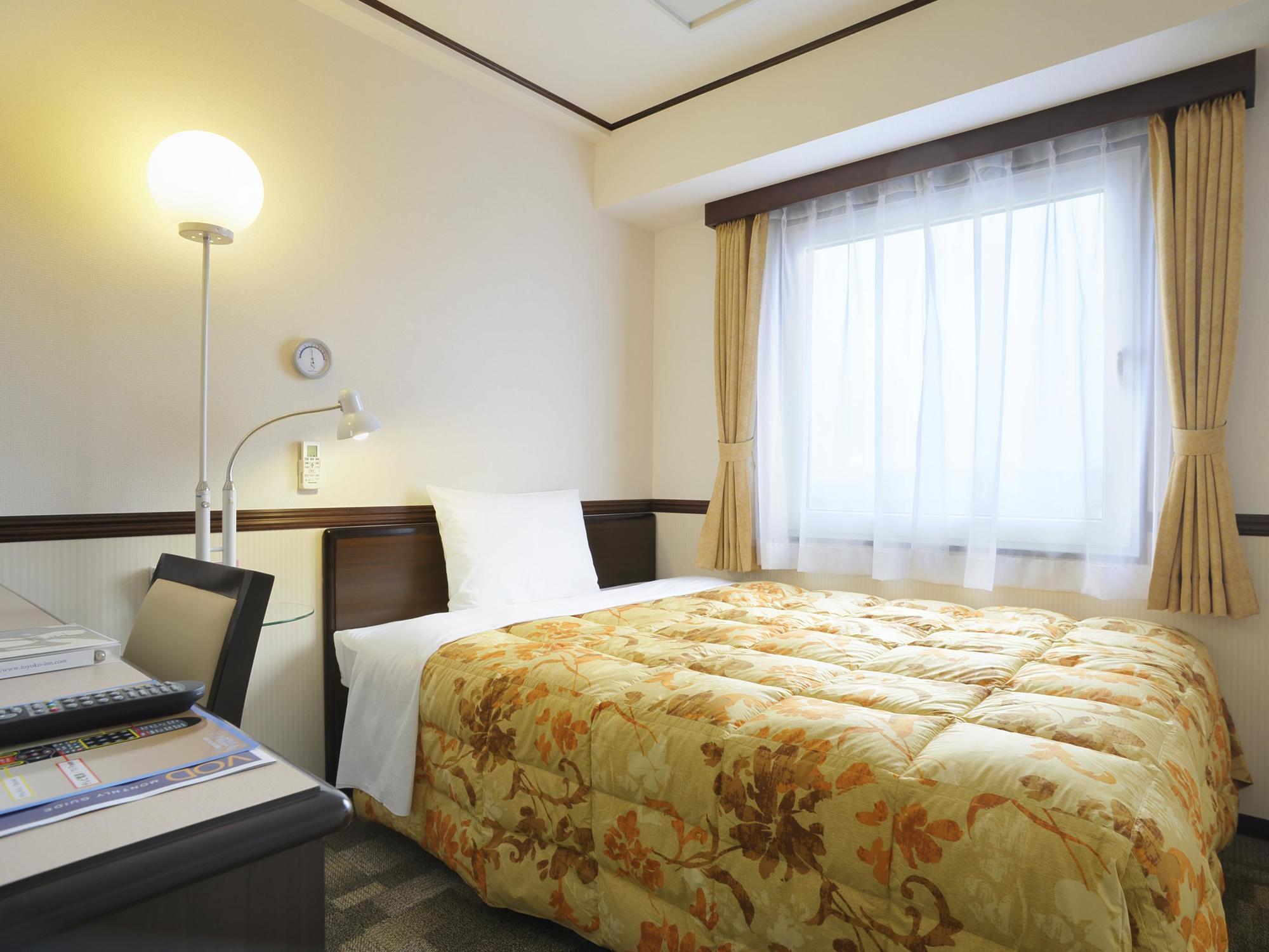 Toyoko Inn Jr Kobe Eki Kita Guchi Exterior foto